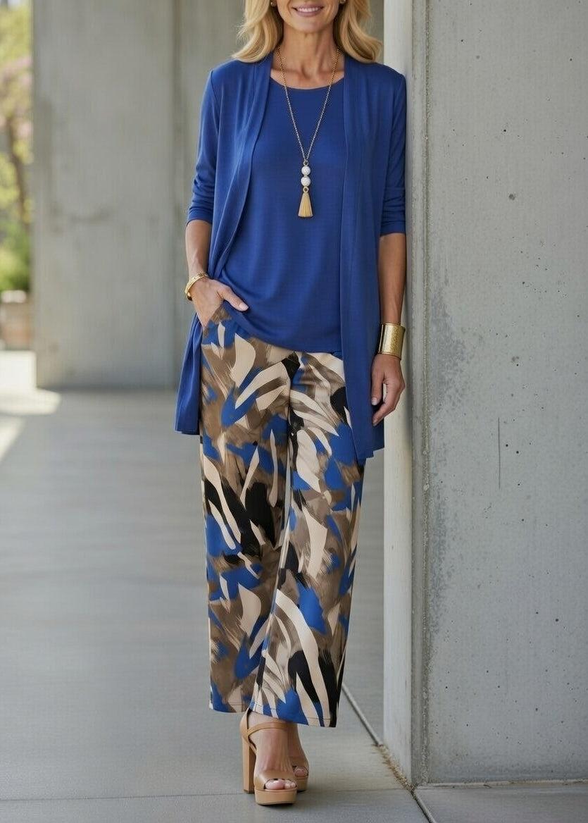 Stylish Blue Round Neck Three Piece Set